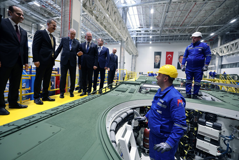 Altay Tankı'nın TSK'ya ilk teslimatı yapıldı