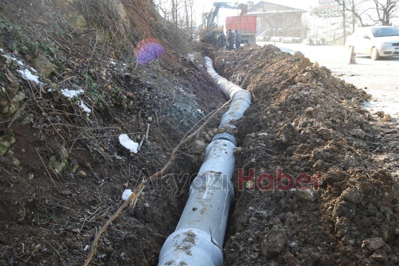 ALTINDERE MAHALLESİNDE ALT YAPI ÇALIŞMALARI DEVAM EDİYOR