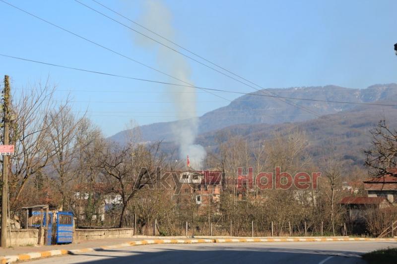Altındere Mahallesinde Yangın