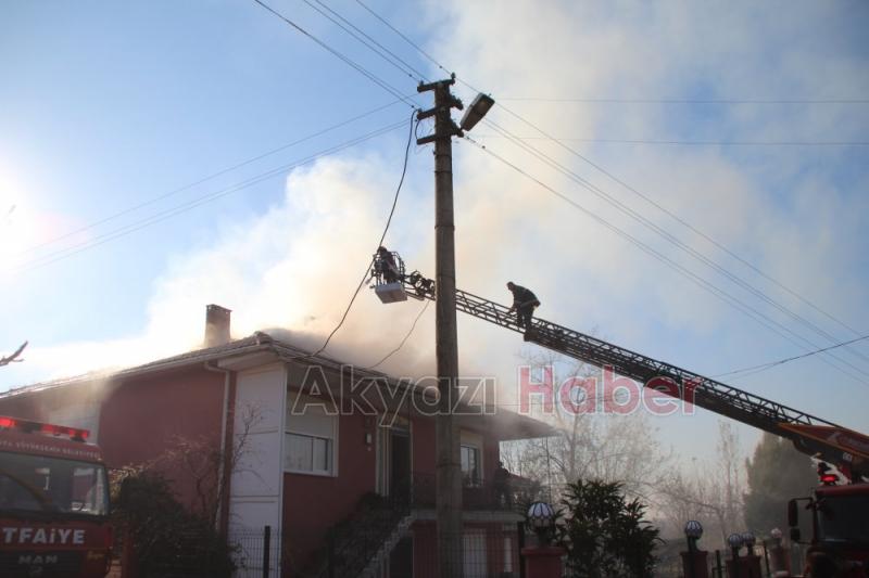 Altındere Mahallesinde Yangın