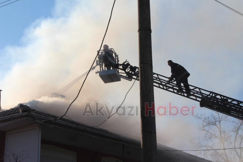 Altındere Mahallesinde Yangın