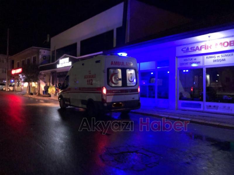 Ambulansla Otomobil Çarpıştı 