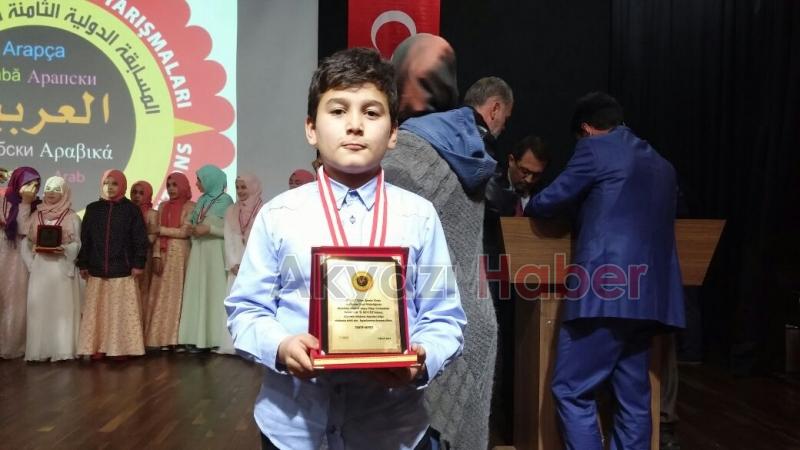 Arapça Etkinlik Yarışmalarında Akyazı nın Rakibi Yok