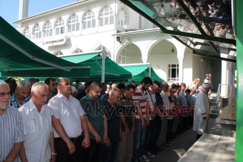 Arif Çivitoğlu Defnedildi