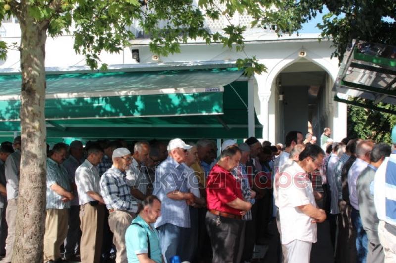 Arif Çivitoğlu Defnedildi