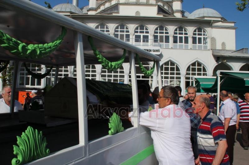 Arif Çivitoğlu Defnedildi