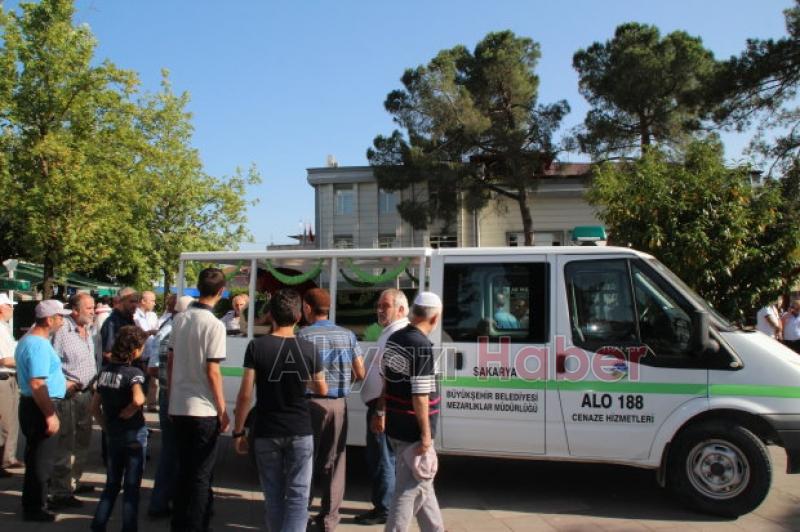 Arif Çivitoğlu Defnedildi