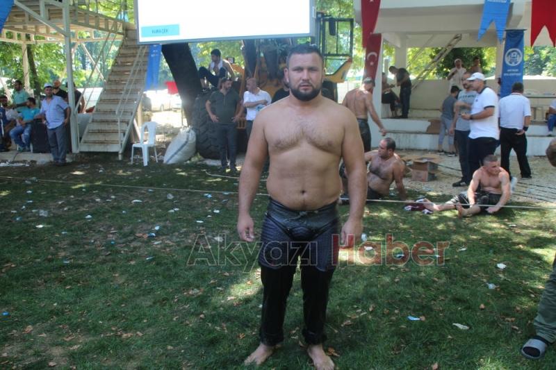  Armağan Furuncu En İyi Peşrev Çeken Güreşçi Oldu