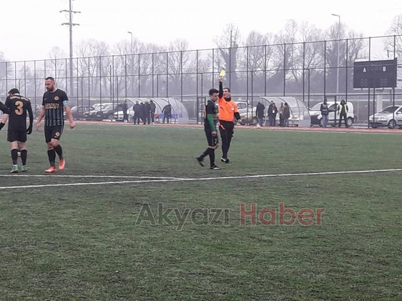 As Akyazı-Arifiye Maçında Galip Çıkmadı