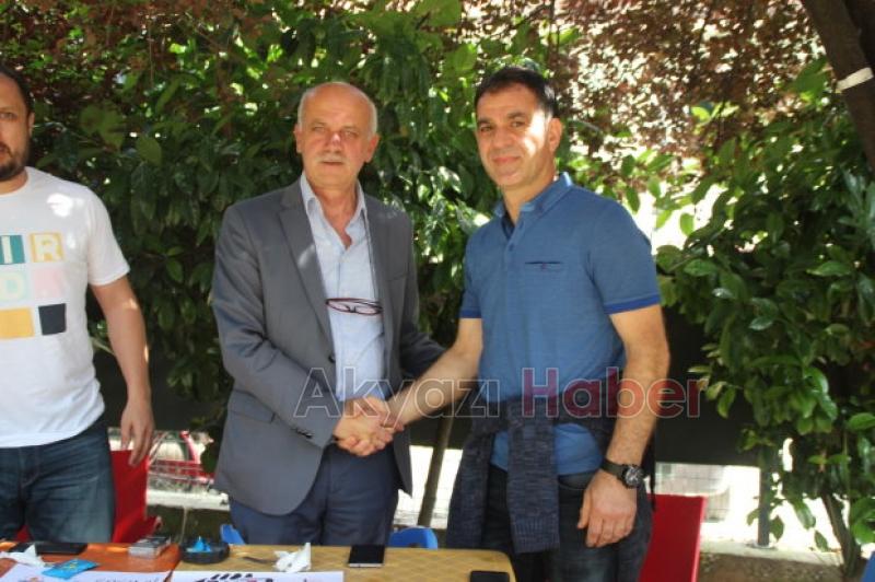 As Akyazıspor'da Teknik Direktörlüğe Murat Öz Getirildi