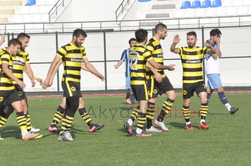 AS Akyazıspor Demirsporu Tek Golle Geçti