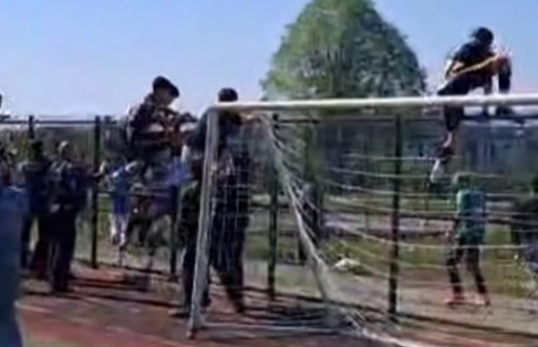 As Akyazıspor finalde kaybetti, maç sonu ortalık karıştı