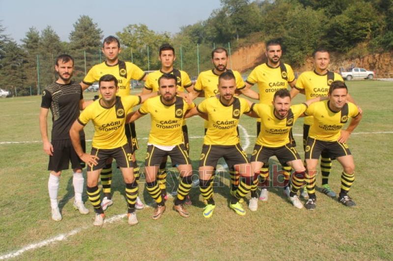 AS Akyazıspor Lige iyi başladı