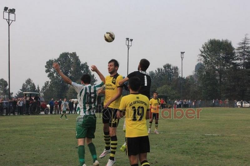 AS Akyazıspor Lige iyi başladı