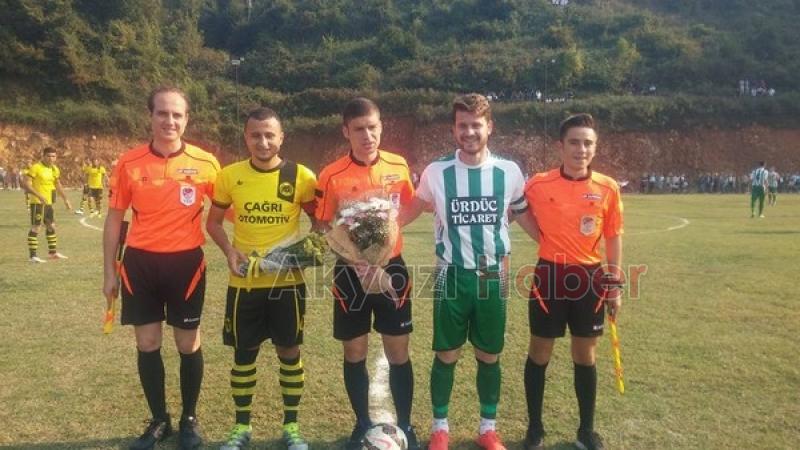 AS Akyazıspor Lige iyi başladı