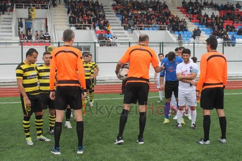 AS Akyazıspor Yeni Stadında Şov Yaptı