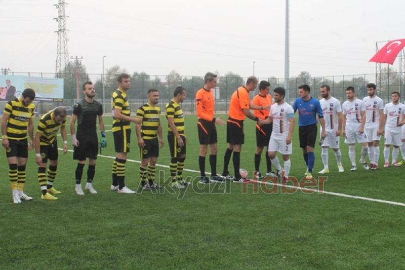 AS Akyazıspor Yeni Stadında Şov Yaptı