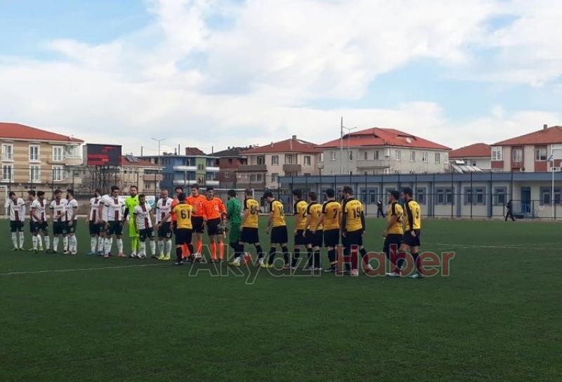 As Akyazıspor’dan Kudüs Pankartı