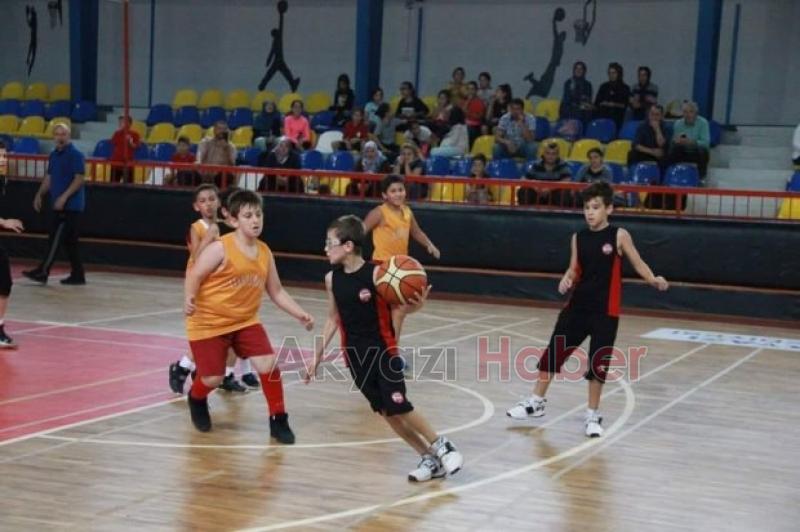 ASAŞ Basketbol hazırlık maçlarında göz doldurdu