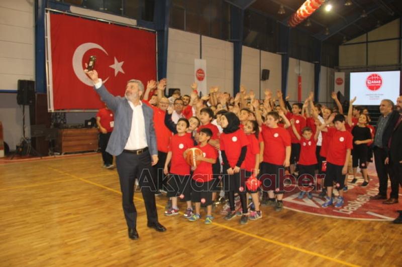 ASAŞ Kurduğu Basketbol Okulu Çocukları Destekliyor