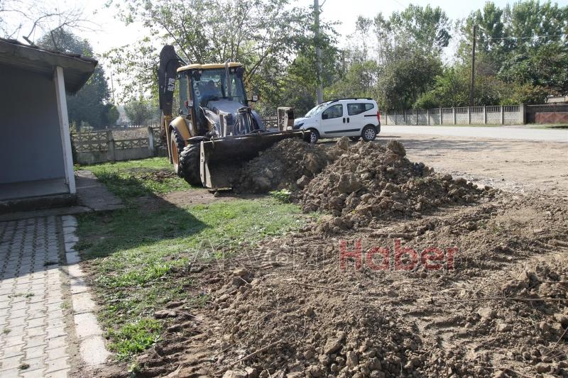 Asfalt Serimi ve Yama Çalışmaları Devam Ediyor