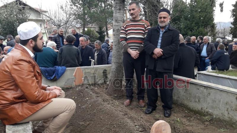 Asım Sarıçizmeli Dualarla Defnedildi