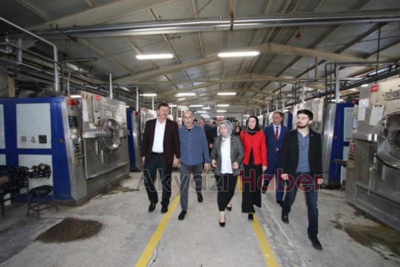 Atabekten Akyazı çıkarması  Şehit Ailesini ziyaret etti  Fabrikalarda işçilerle buluştu