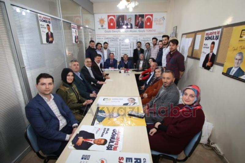 Atabekten Akyazı çıkarması  Şehit Ailesini ziyaret etti  Fabrikalarda işçilerle buluştu