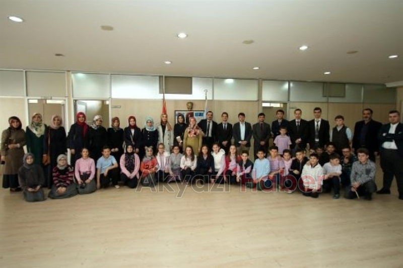 ATANACAK ÖĞRETMENLERİMİZİN SON DURAĞI AKYAZI BELEDİYESİ