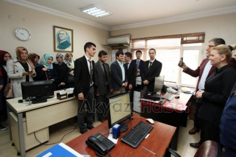 ATANACAK ÖĞRETMENLERİMİZİN SON DURAĞI AKYAZI BELEDİYESİ