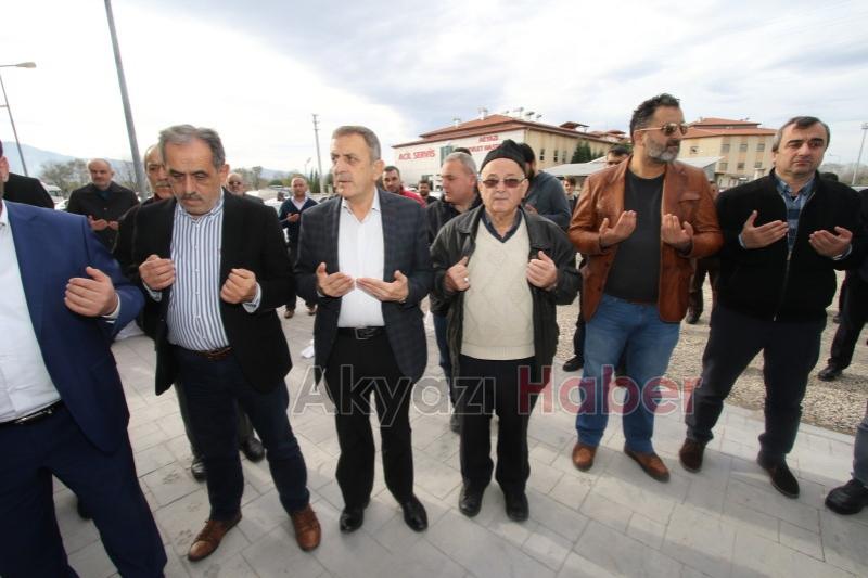 ATASOY ECZANESİ DUALARLA AÇILDI