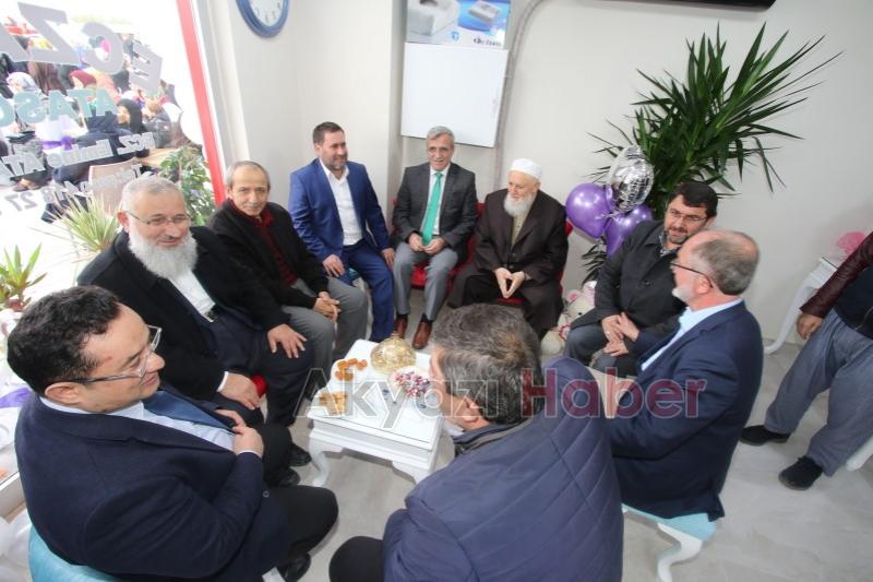 ATASOY ECZANESİ DUALARLA AÇILDI