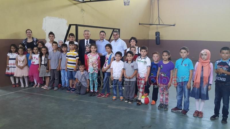 ATATÜRK ORTAOKULU KARNE DAĞITIMI TEVDEN GELEN MİSAFİRLERLE YAPILDI