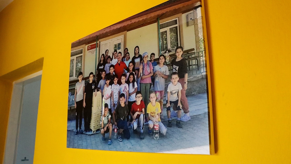 Atıl haldeki okulu, gençlik merkezine çevirdiler
