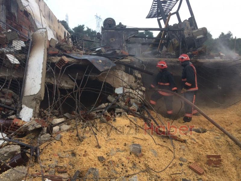 Atölye Yangını Sabaha Karşı Söndürüldü