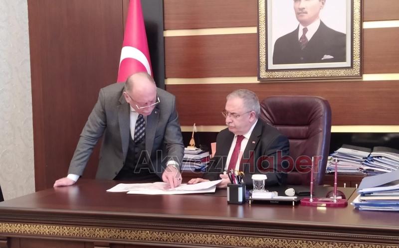 ATSO BAŞKANI VE MECLİS BAŞKANIN’DAN VALİYE ZİYARET