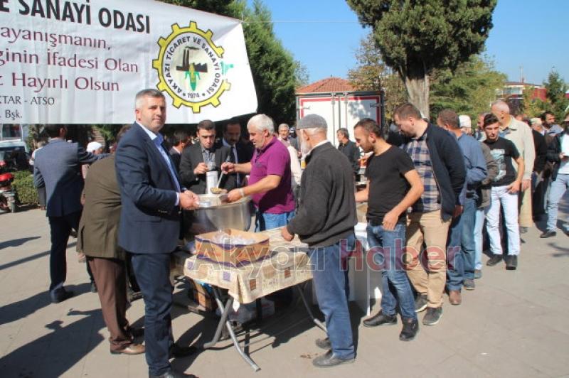 ATSO Vatandaşlara Aşure Dağıttı