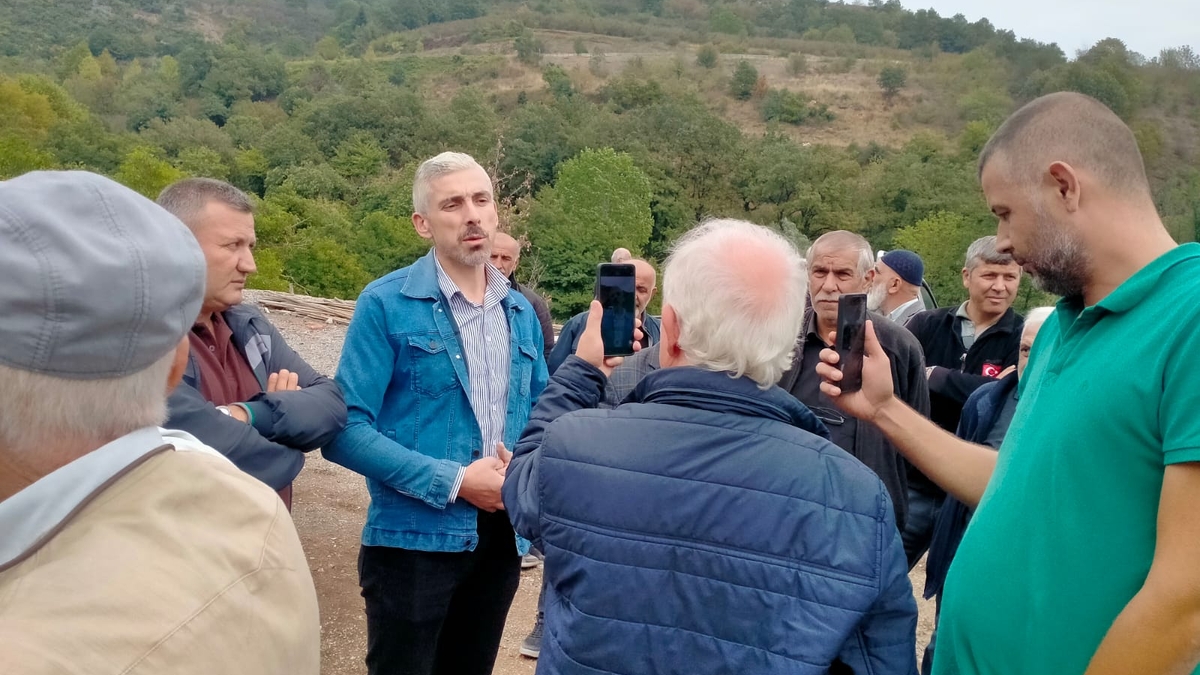 Avdallar'da vatandaş taş ocağına karşı ayakta