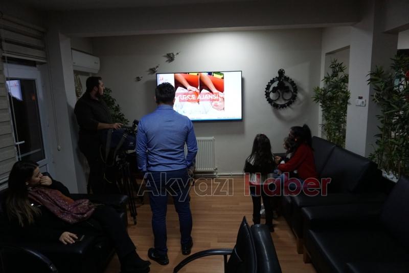 Avusturya Akyazılı Ailenin Bebeğini Elinden Aldı