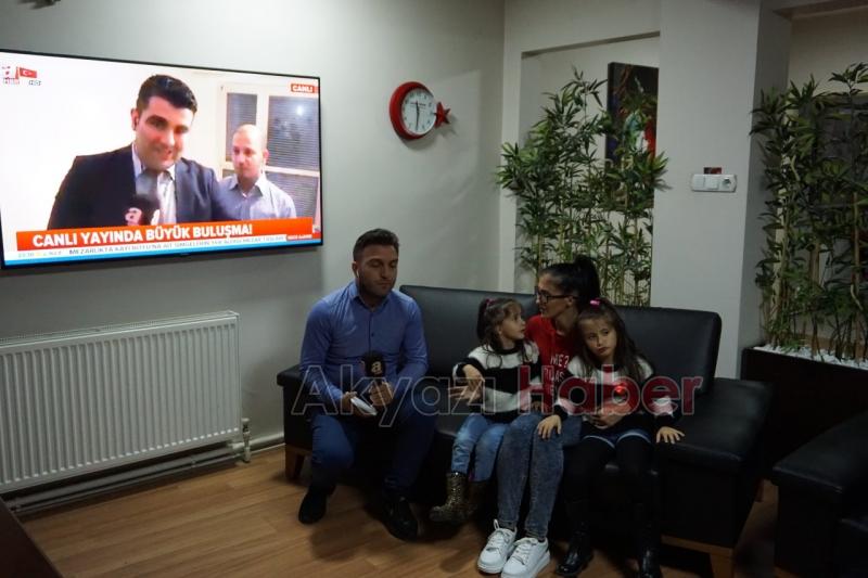 Avusturya Akyazılı Ailenin Bebeğini Elinden Aldı