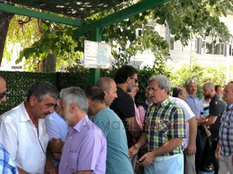 Aydemir Akbaş Defnedildi