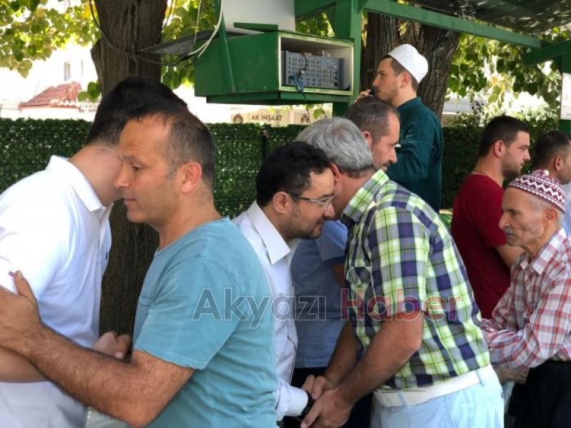 Aydemir Akbaş Defnedildi