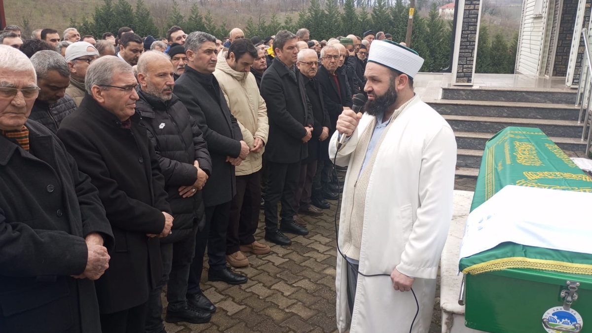 Aydın Hoşoğlu Ebediyete Uğurlandı