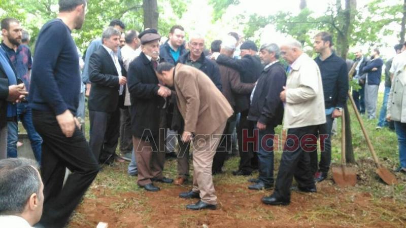 Ayhan Kandı Defnedildi