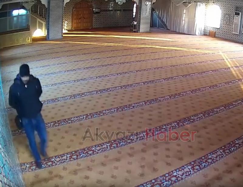 Aynı Hırsız Fatih Camine 3. Kez Geldi