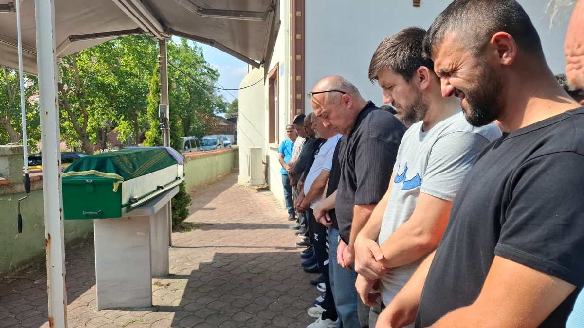Ayşe Demiralay Yazıcı Defnedildi