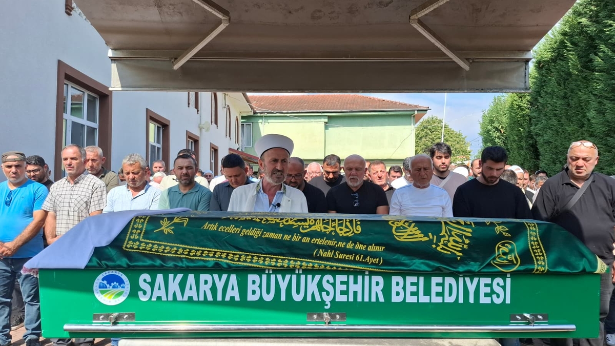 Ayşe Demiralay Yazıcı Defnedildi