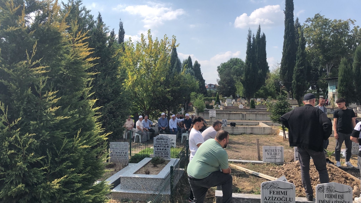 Ayşe Demiralay Yazıcı Defnedildi