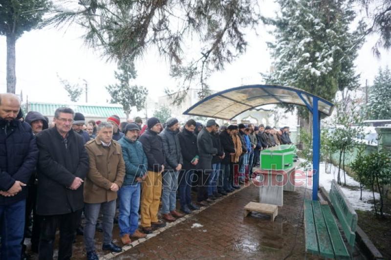 Ayşe Ocak Defnedildi