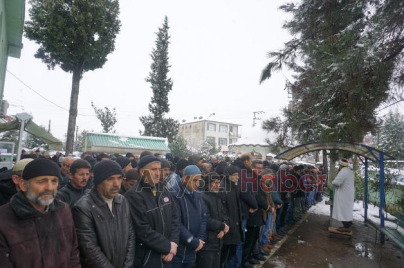 Ayşe Ocak Defnedildi